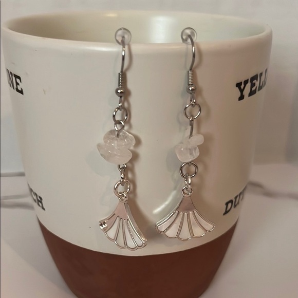 Jewelry - Elegant Silver Dangle Earrings